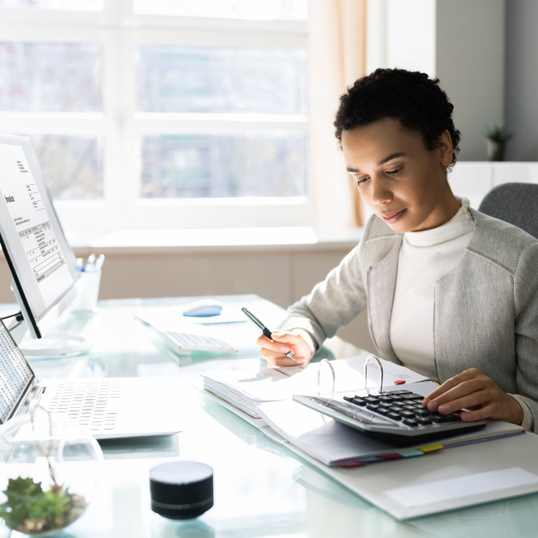 woman doing taxes